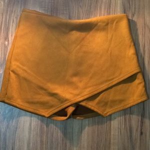 Mustard Skort/Envelope Shorts